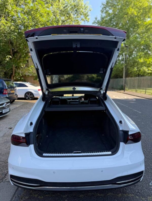 Audi A7 2019 - Image 6