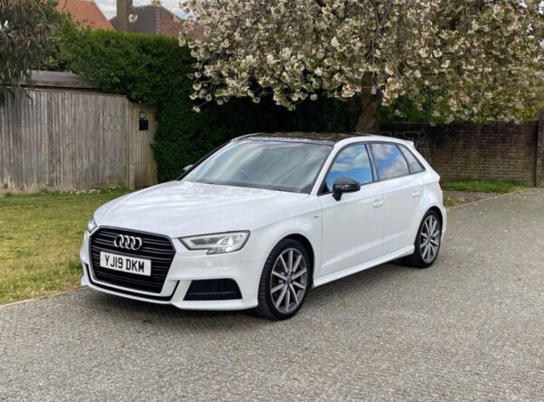2019 AUDI A3 S-LINE 35 TFSI S TRONIC BLACK EDITION - Image 8