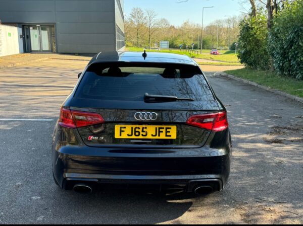 Audi RS3 2015 2.5 TFSI QUATTRO - Image 8