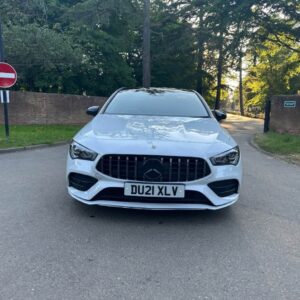 2021 Mercedes-Benz CLA 200