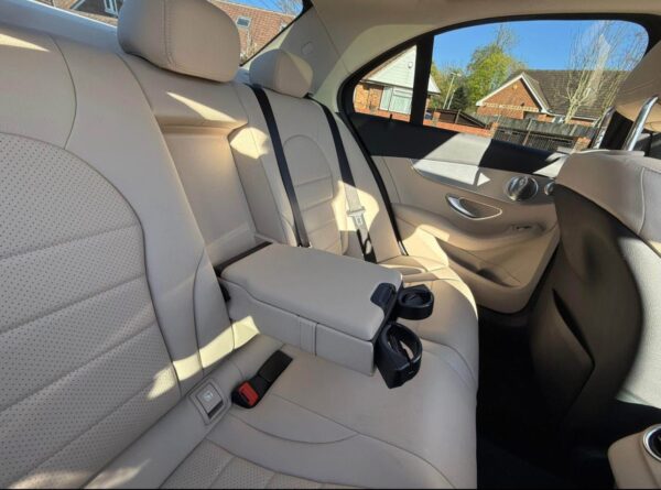Mercedes-Benz C Class 2.0 C350e Sport (Premium Plus) - Image 6